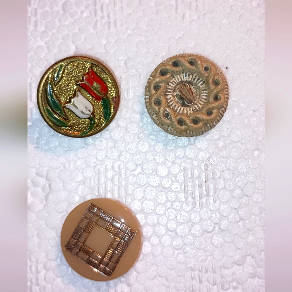 3 very unique Vintage buttons.